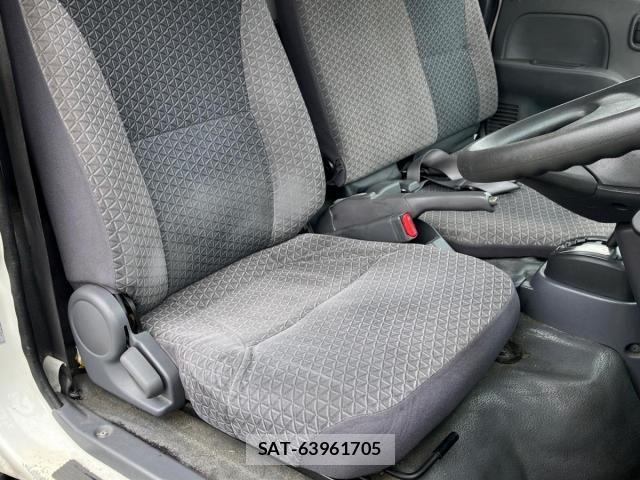 Isuzu ELF TRUCK 2018-07 8780093-15