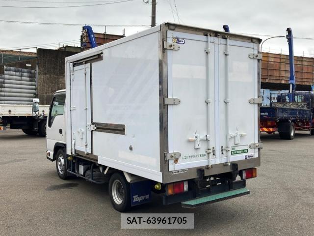 Isuzu ELF TRUCK 2018-07 8780093-3