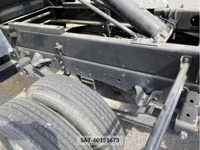 Isuzu ELF TRUCK 2016-03 8780076-16