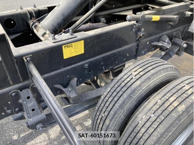 Isuzu ELF TRUCK 2016-03 8780076-17