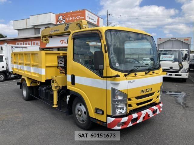 Isuzu ELF TRUCK 2016-03 8780076-1