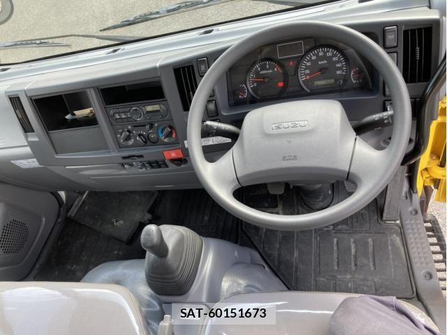 Isuzu ELF TRUCK 2016-03 8780076-22