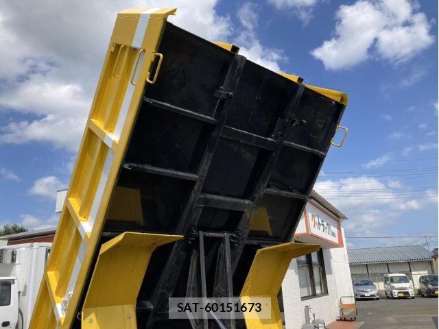 Isuzu ELF TRUCK 2016-03 8780076-8