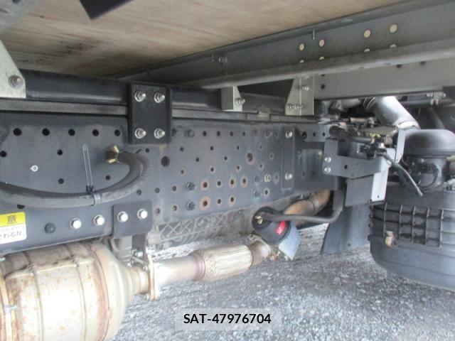 Isuzu ELF TRUCK 2016-01 8780094-19