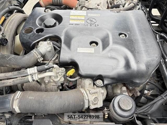 Isuzu ELF TRUCK 2012-03 8780091-19