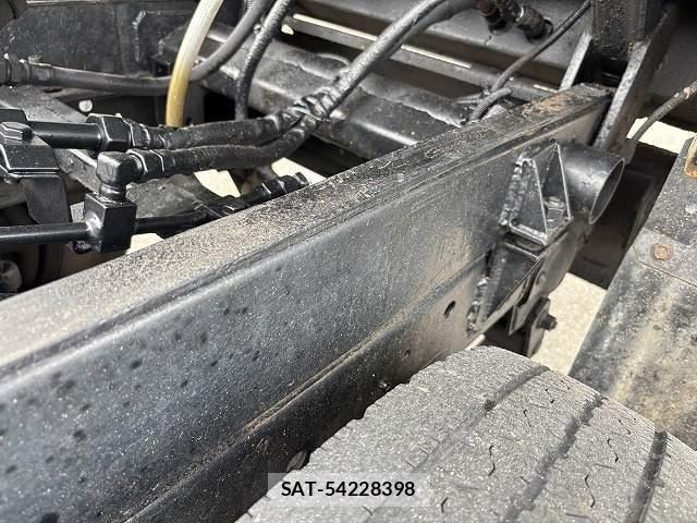 Isuzu ELF TRUCK 2012-03 8780091-22