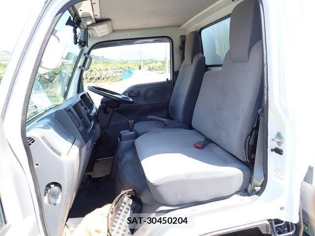 Isuzu ELF TRUCK 2013-06 8780095-13