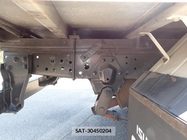 Isuzu ELF TRUCK 2013-06 8780095-19
