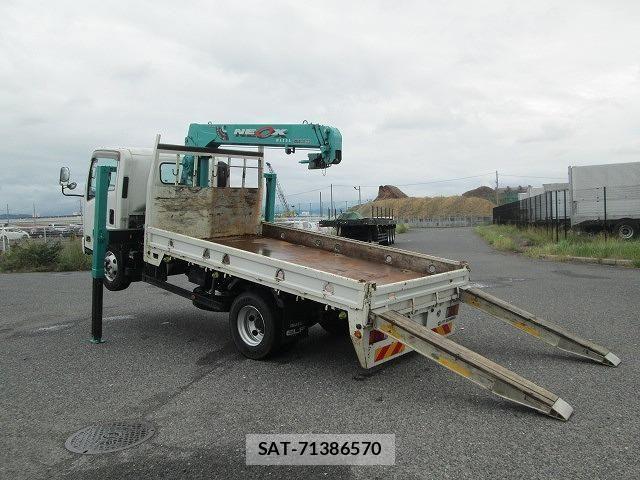Isuzu ELF TRUCK 2016-07 8780077-14