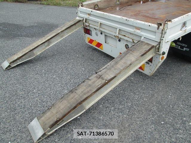Isuzu ELF TRUCK 2016-07 8780077-27