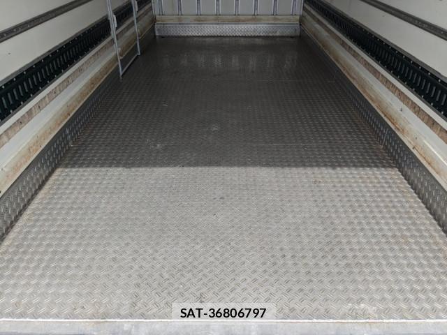 Isuzu ELF TRUCK 2015-03 8780089-14