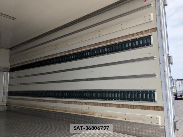 Isuzu ELF TRUCK 2015-03 8780089-20