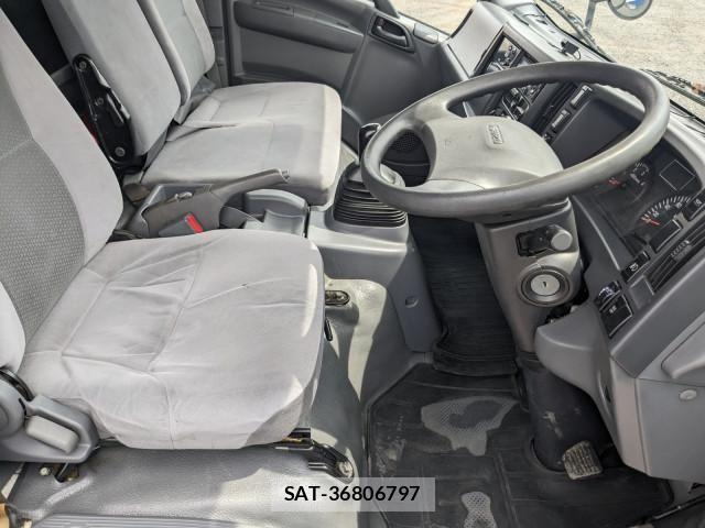 Isuzu ELF TRUCK 2015-03 8780089-21