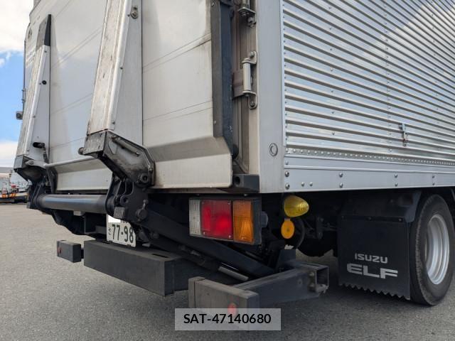 Isuzu ELF TRUCK 2019-08 8780078-7