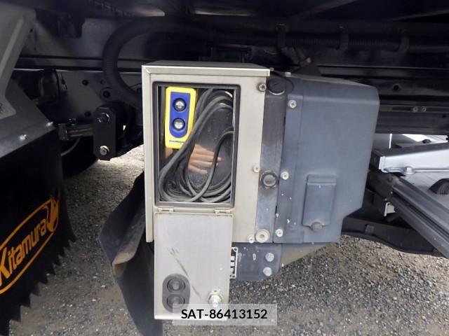 Isuzu ELF TRUCK 2018-09 8780081-17