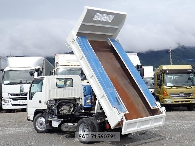 Isuzu ELF TRUCK 2015-09 8780088-3