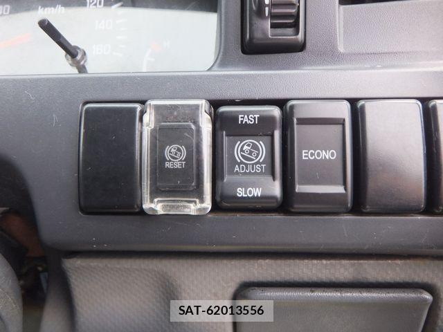 Isuzu ELF TRUCK 2016-02 8780090-20