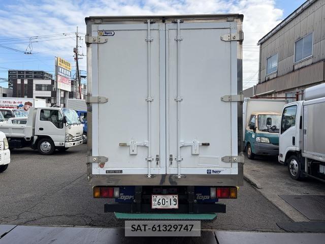Isuzu ELF TRUCK 2019-02 8795866-5