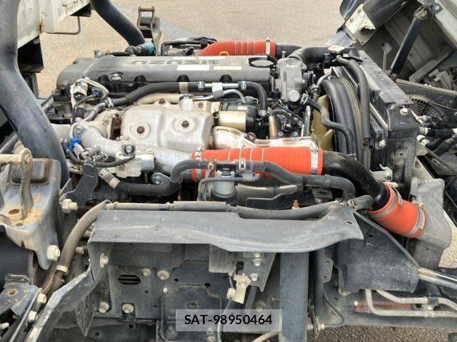 Isuzu ELF TRUCK 2019-08 8795864-17