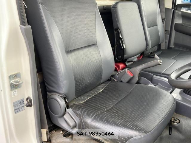 Isuzu ELF TRUCK 2019-08 8795864-18