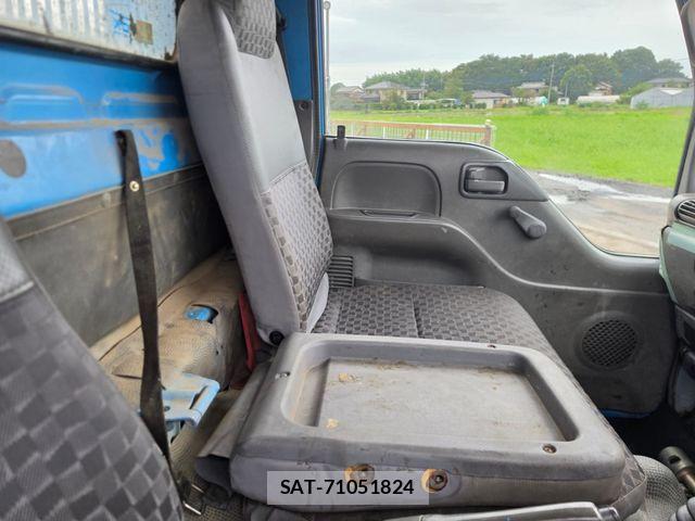 Isuzu ELF TRUCK 2000-12 8795868-12