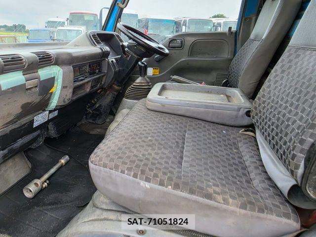 Isuzu ELF TRUCK 2000-12 8795868-5