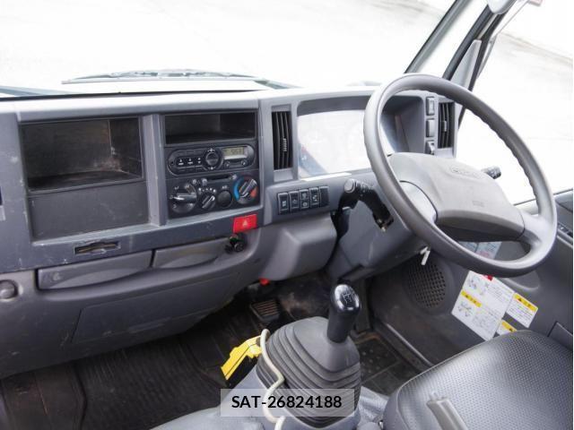Isuzu ELF TRUCK 2018-05 8828883-24