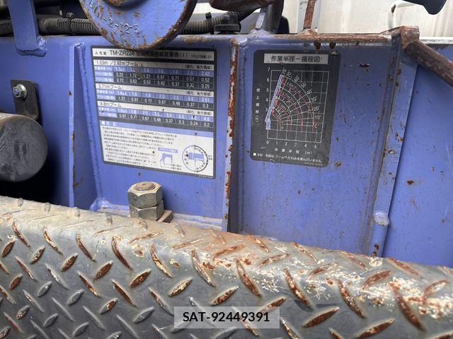 Isuzu ELF TRUCK 2006-03 8828887-10