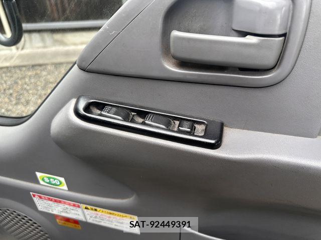 Isuzu ELF TRUCK 2006-03 8828887-24