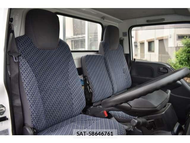 Isuzu ELF TRUCK 2021-09 8828885-11