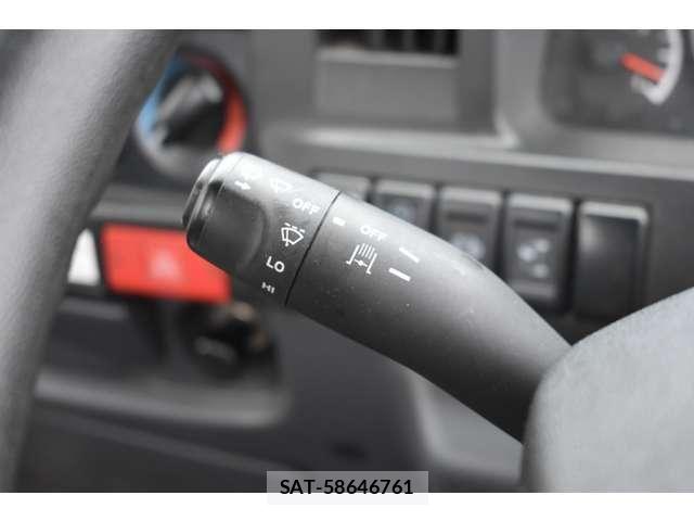 Isuzu ELF TRUCK 2021-09 8828885-14