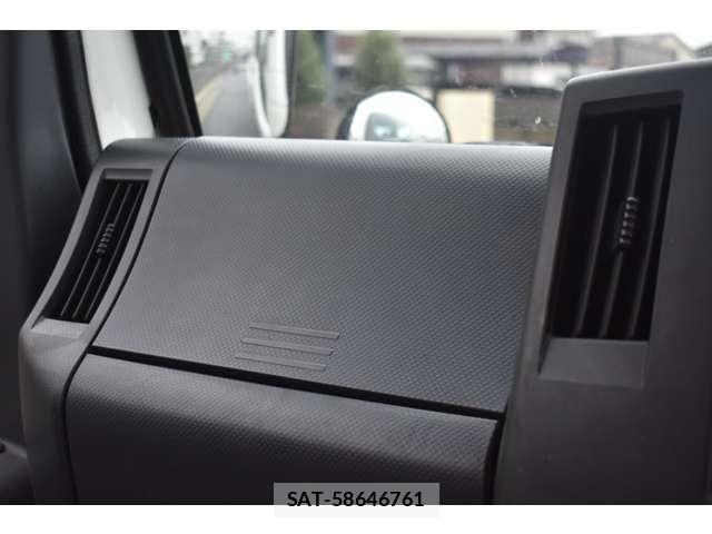 Isuzu ELF TRUCK 2021-09 8828885-21