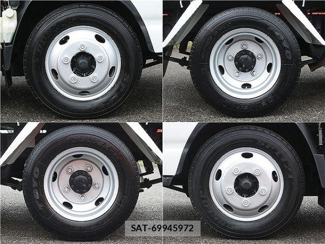 Isuzu ELF TRUCK 2019-02 8828886-16