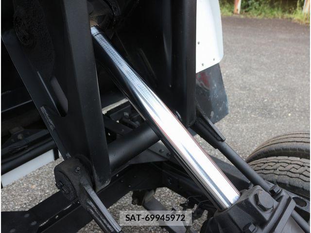 Isuzu ELF TRUCK 2019-02 8828886-19
