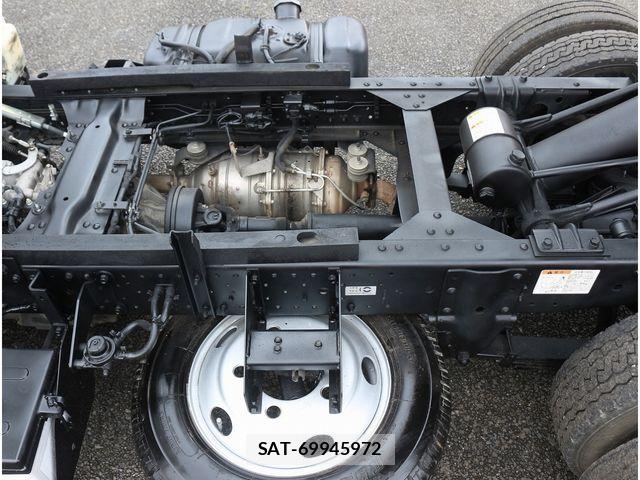 Isuzu ELF TRUCK 2019-02 8828886-20