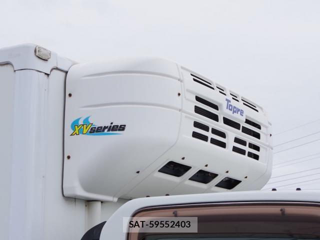 Isuzu ELF TRUCK 2018-05 8828884-9