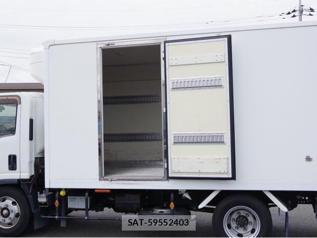 Isuzu ELF TRUCK 2018-05 8828884-10
