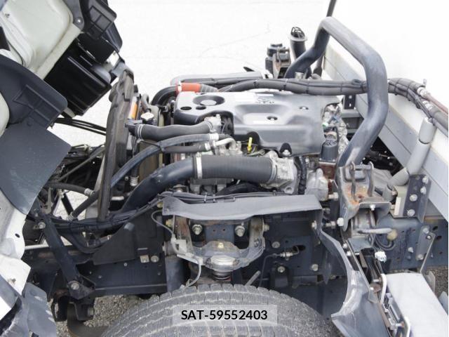 Isuzu ELF TRUCK 2018-05 8828884-28