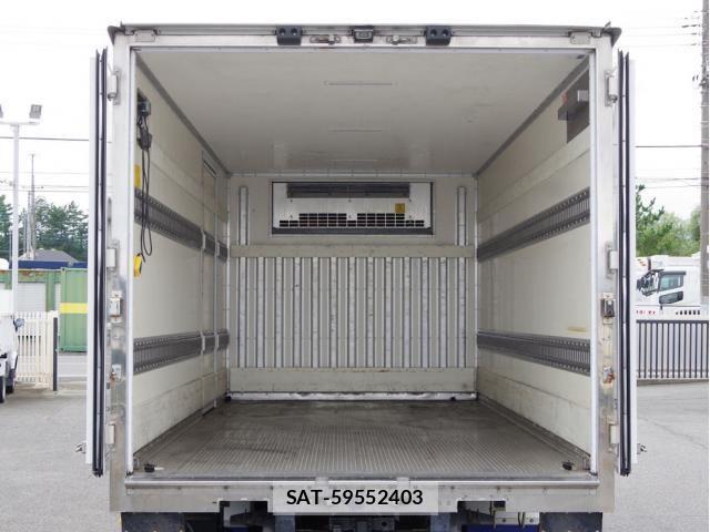 Isuzu ELF TRUCK 2018-05 8828884-4