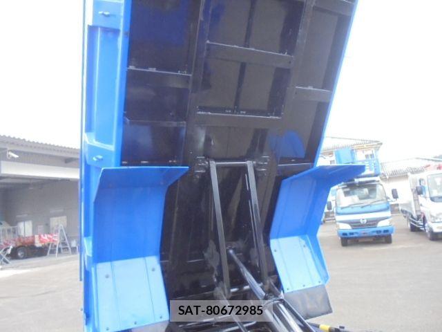 Isuzu ELF TRUCK 2015-12 8828888-27