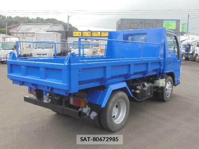 Isuzu ELF TRUCK 2015-12 8828888-2
