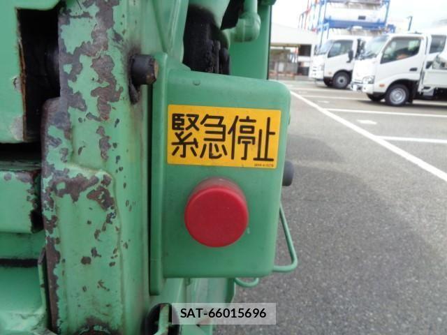 Isuzu ELF TRUCK 2016-12 8848849-11