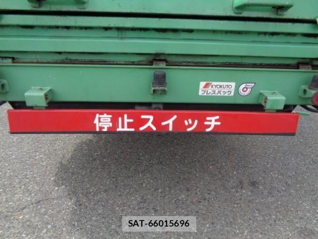 Isuzu ELF TRUCK 2016-12 8848849-12
