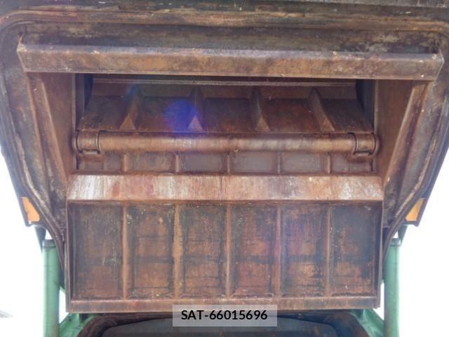 Isuzu ELF TRUCK 2016-12 8848849-13