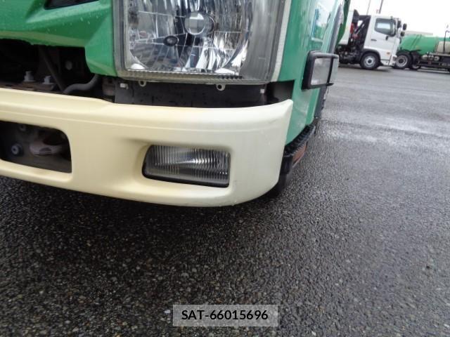 Isuzu ELF TRUCK 2016-12 8848849-29