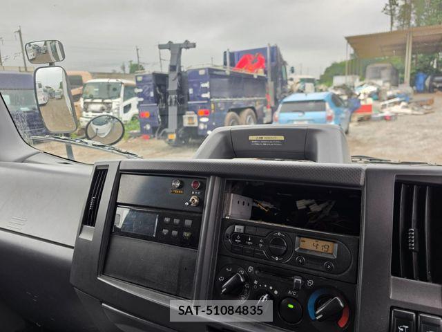 Isuzu ELF TRUCK 2020-05 8848872-17