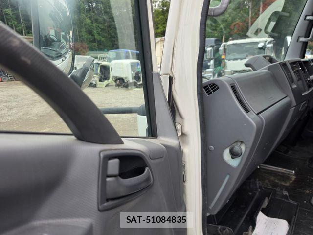 Isuzu ELF TRUCK 2020-05 8848872-22