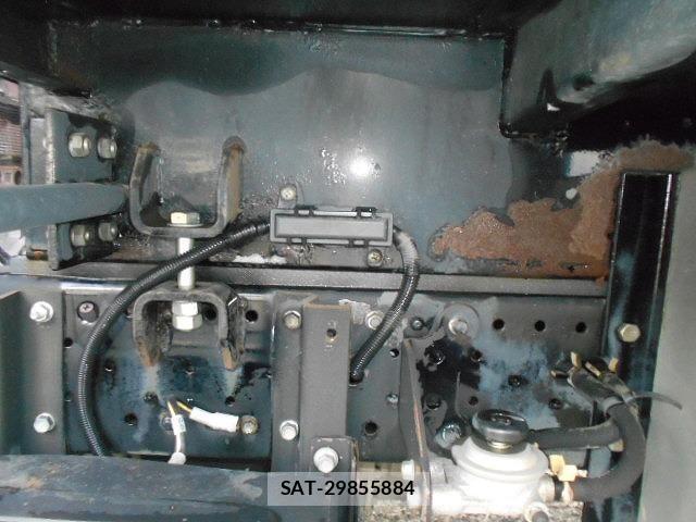 Isuzu ELF TRUCK 2015-07 8848871-17
