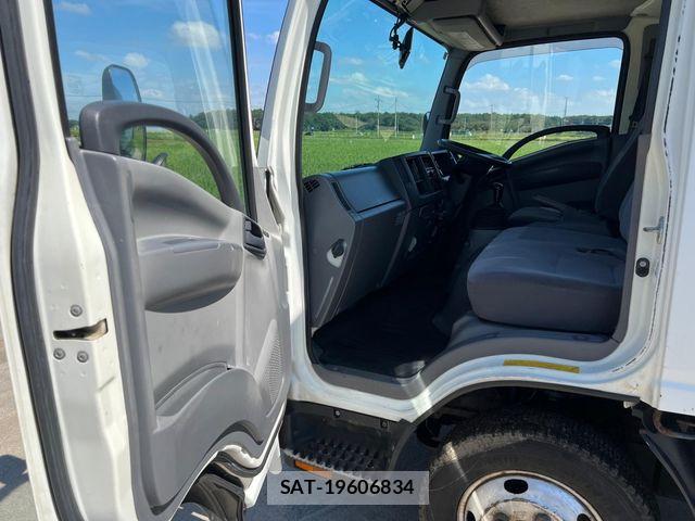 Isuzu ELF TRUCK 2012-05 8848876-13