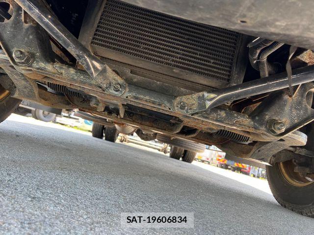 Isuzu ELF TRUCK 2012-05 8848876-23